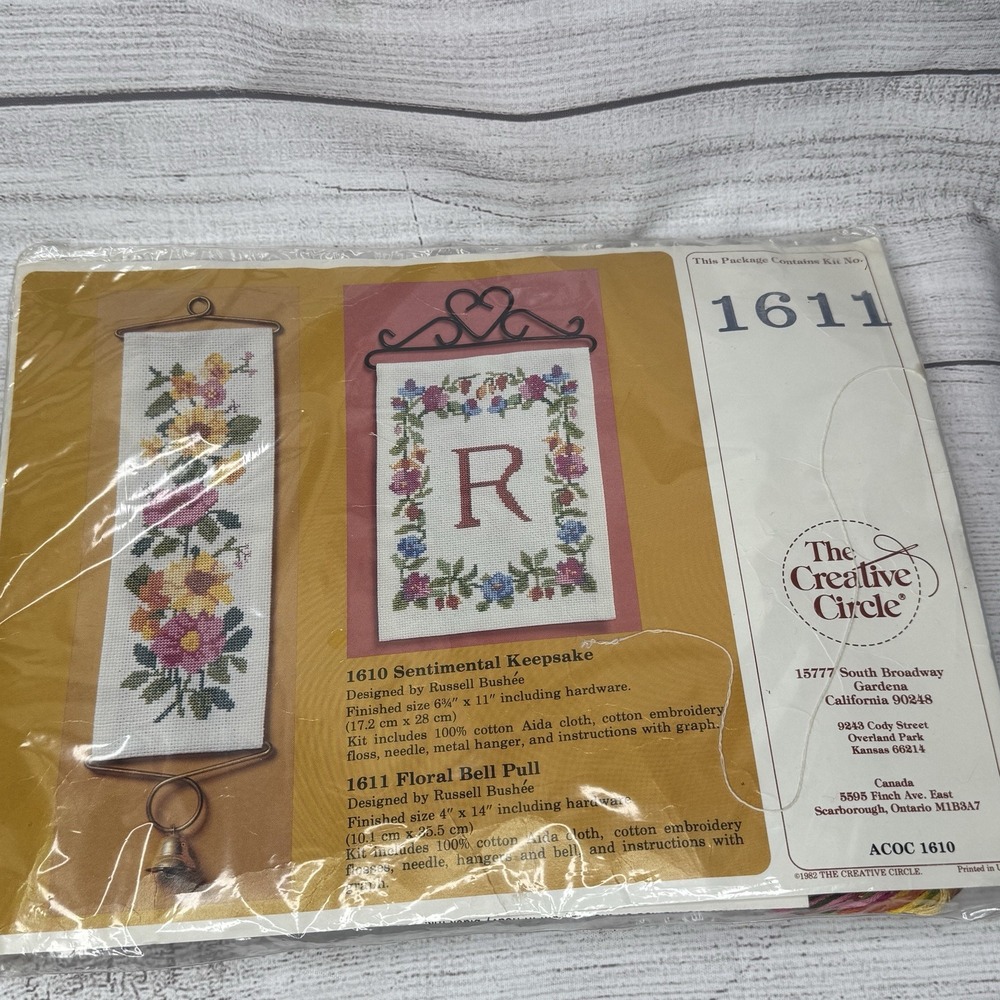 Creative Circle Cross Stitch Kit 1611 Floral Bell Pull